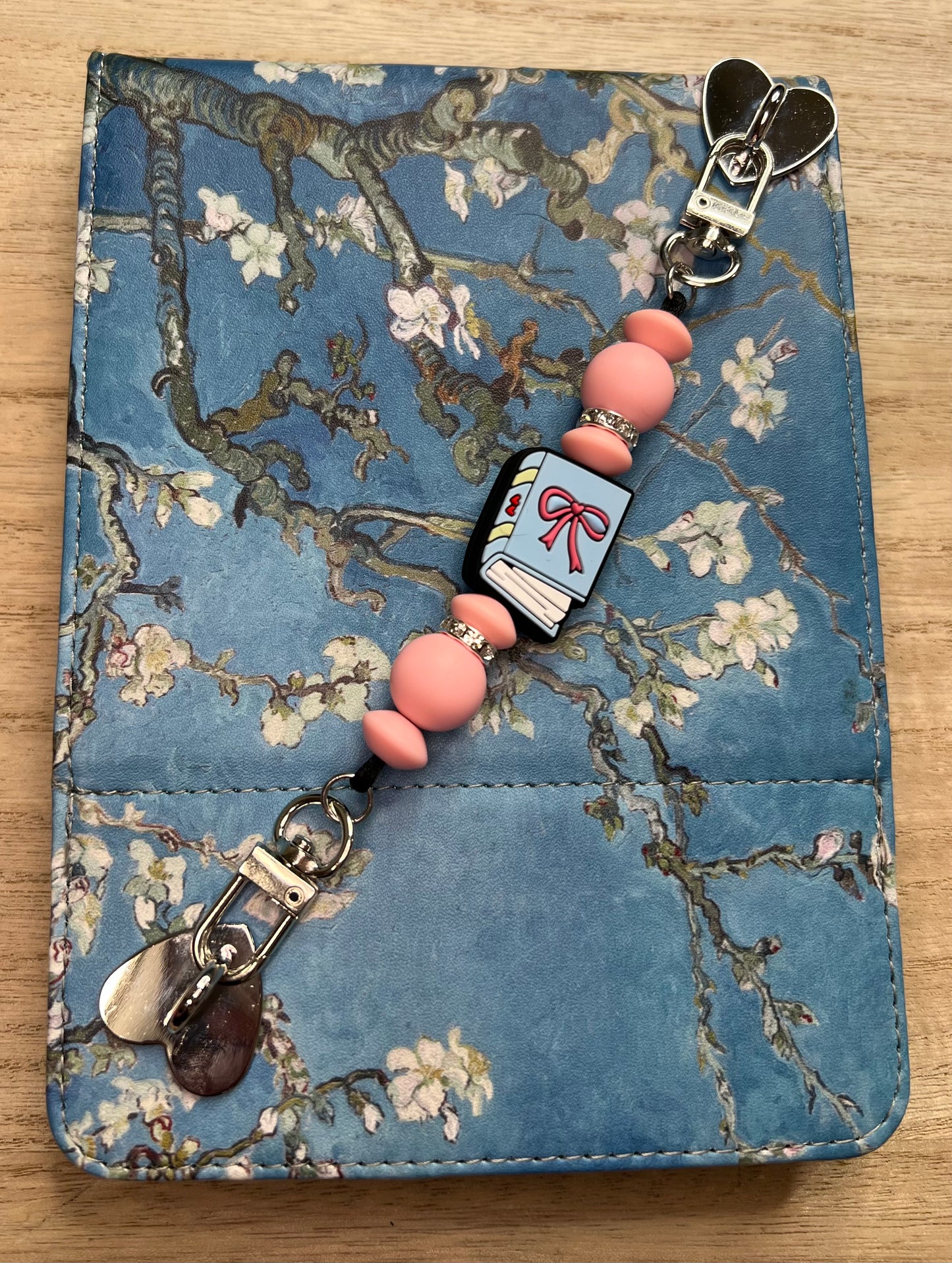 Kindle Strap - Book With Bow