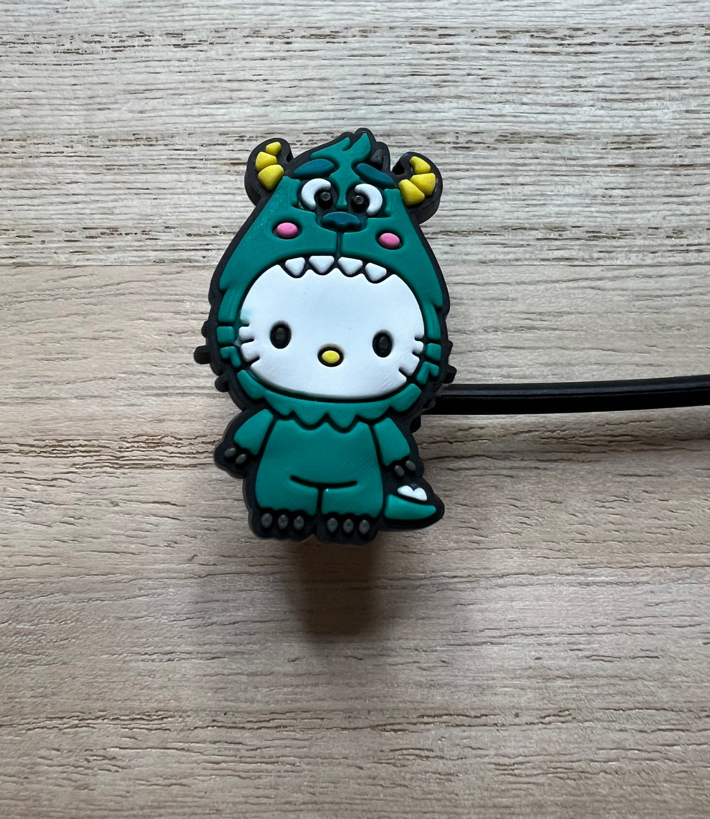 Straw Topper - HK Costume Character - Monsters