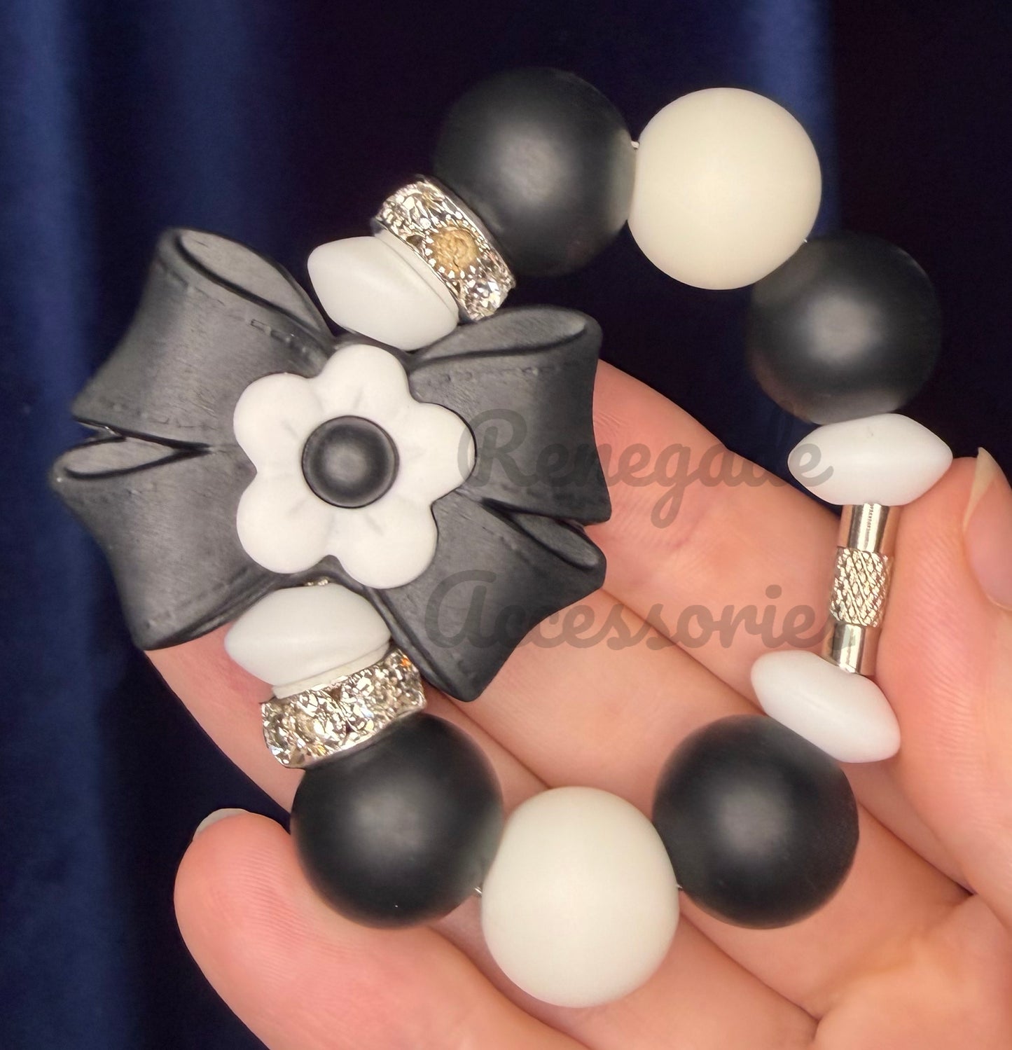 Silicone Charm - Daisy Bow