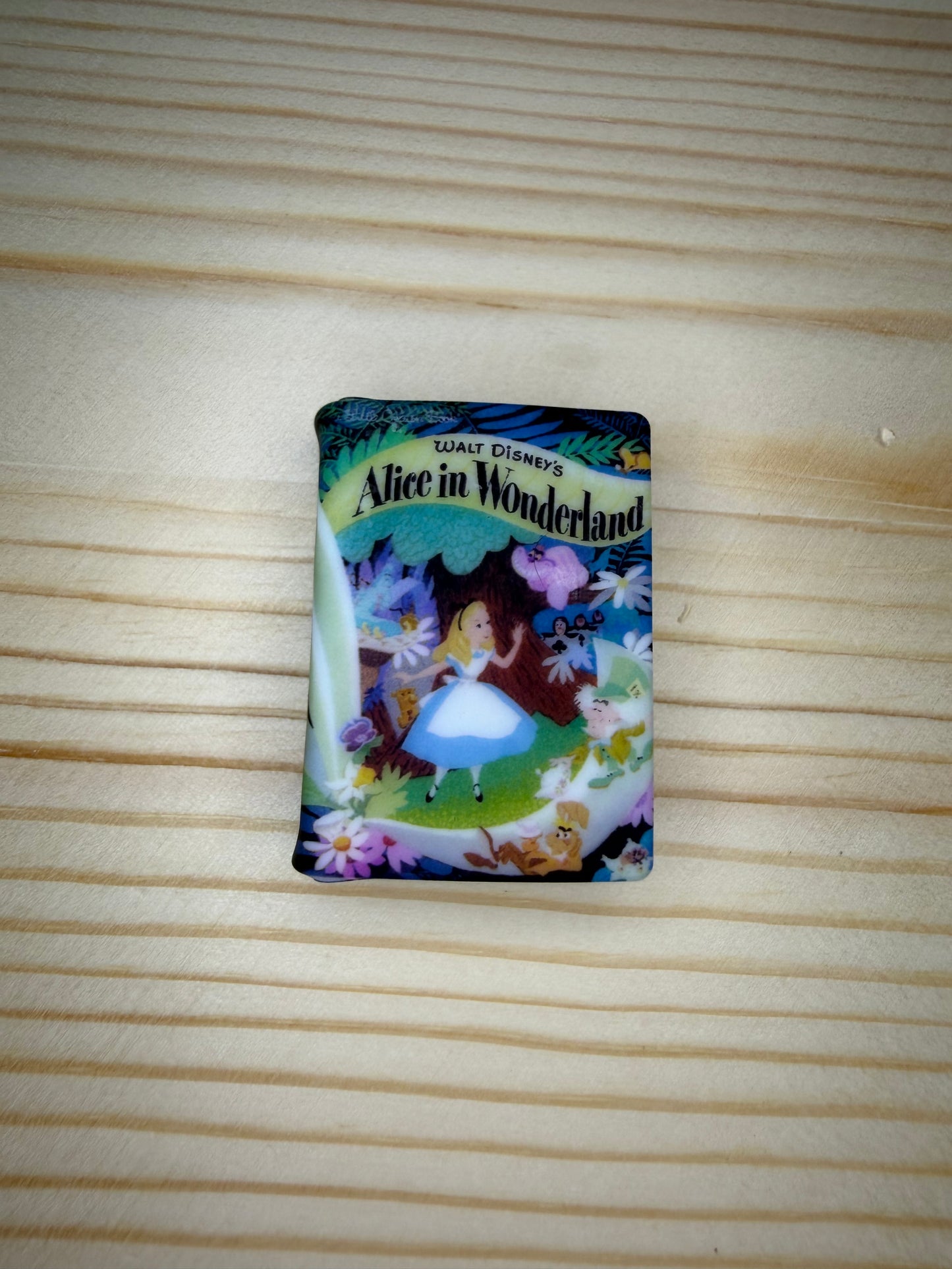 Focal Bead - Alice Book