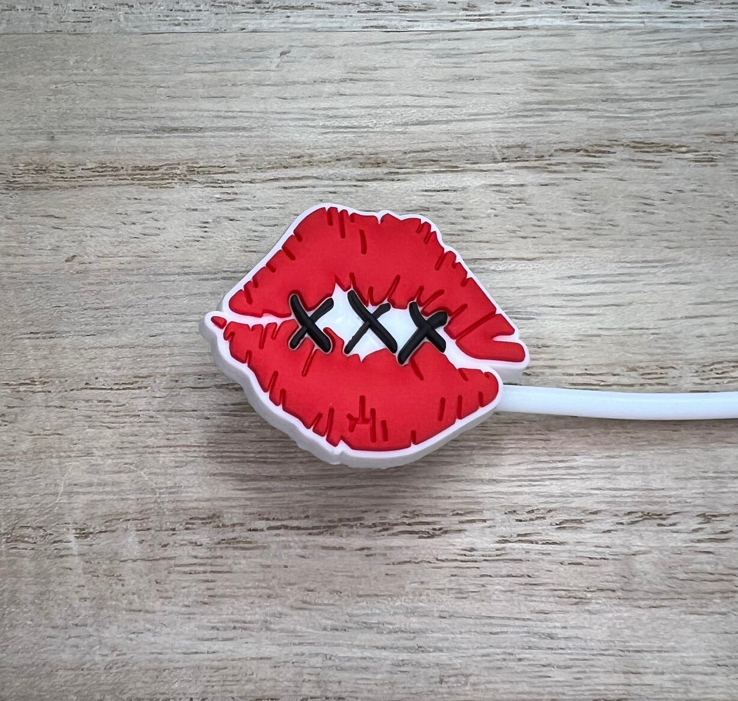Straw Topper - X Red Lips