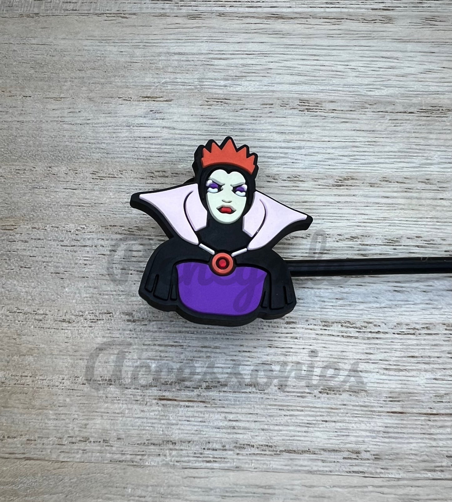 Straw Topper - Evil Queen Villain Character