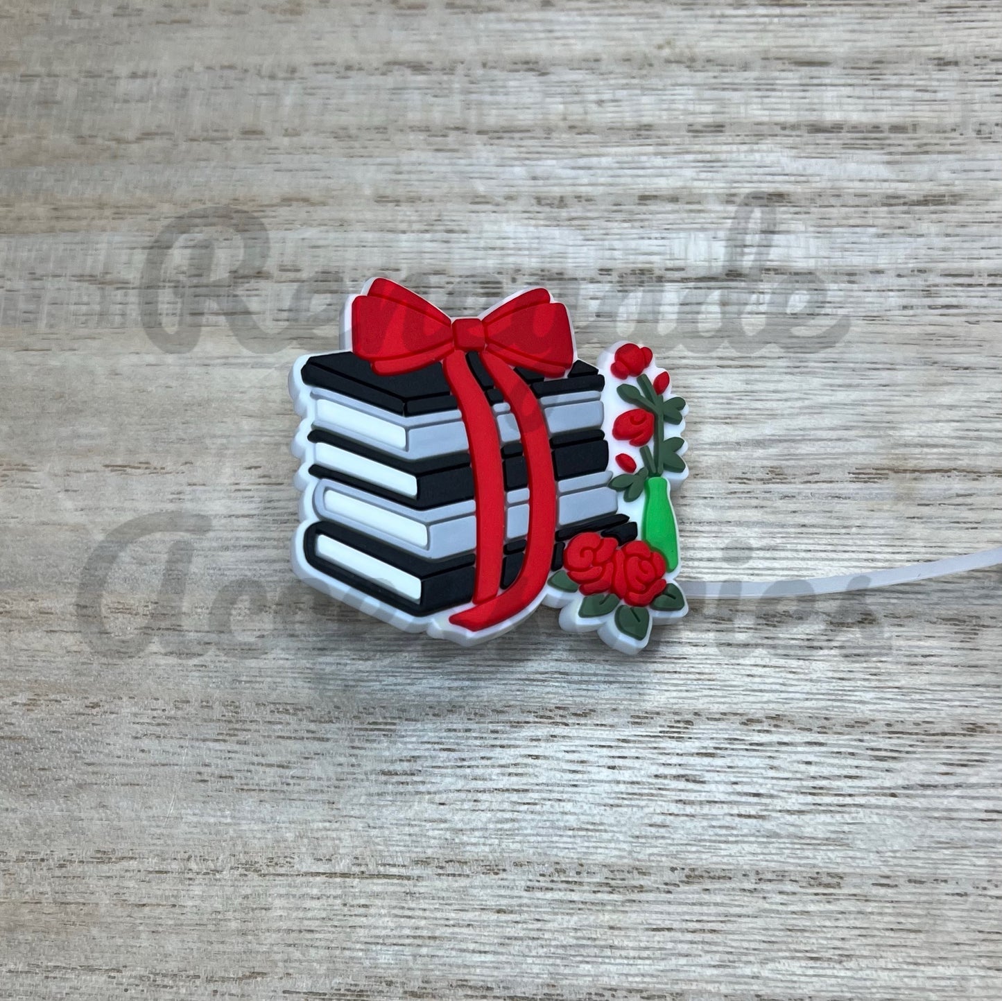 Straw Topper - Book Stack - Red Bow