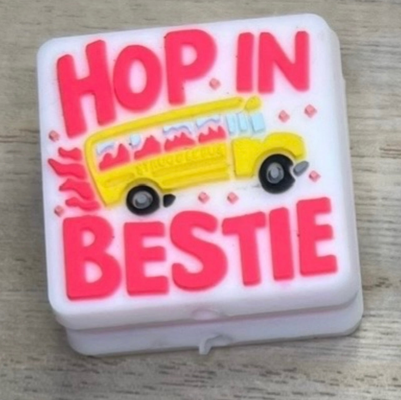 Focal Bead - Hop In Bestie