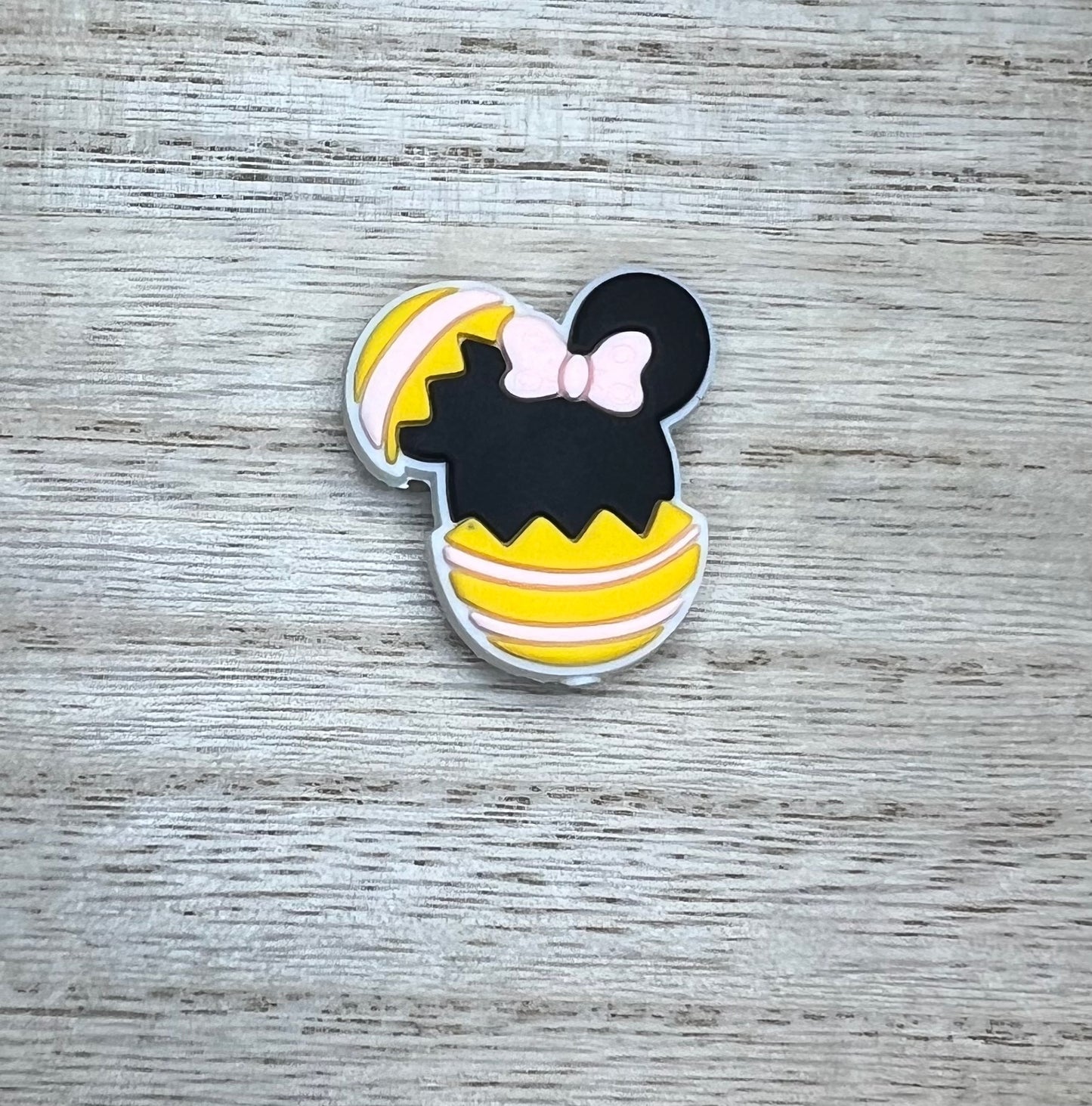 Focal Bead - Mouse Ears Easter Egg