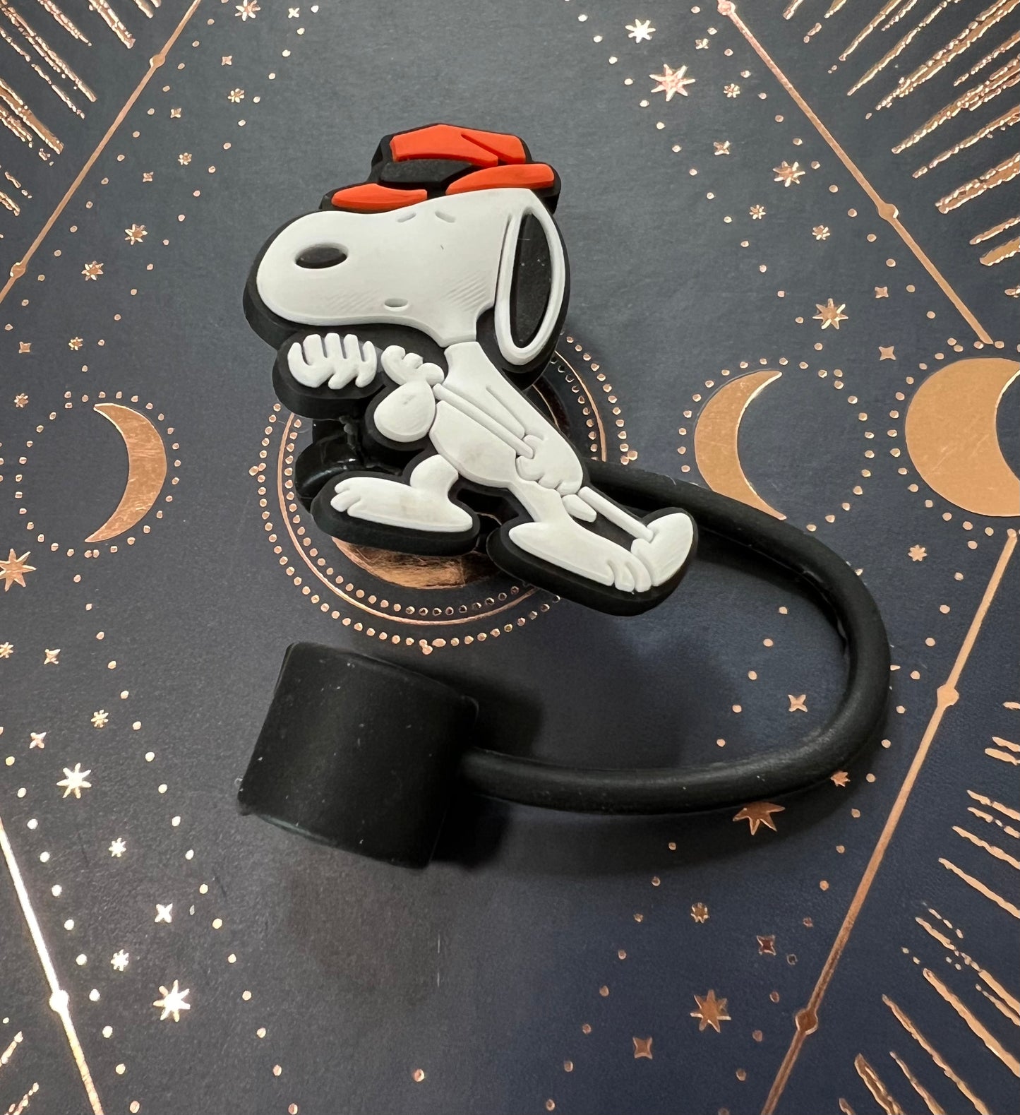 Straw Topper - Singer Beagle Dog Character