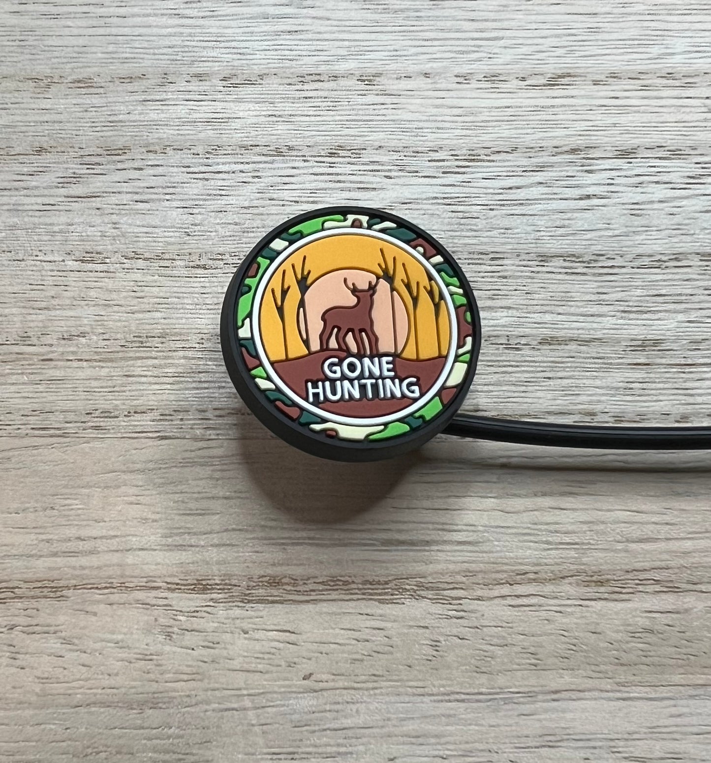 Straw Topper - Gone Hunting