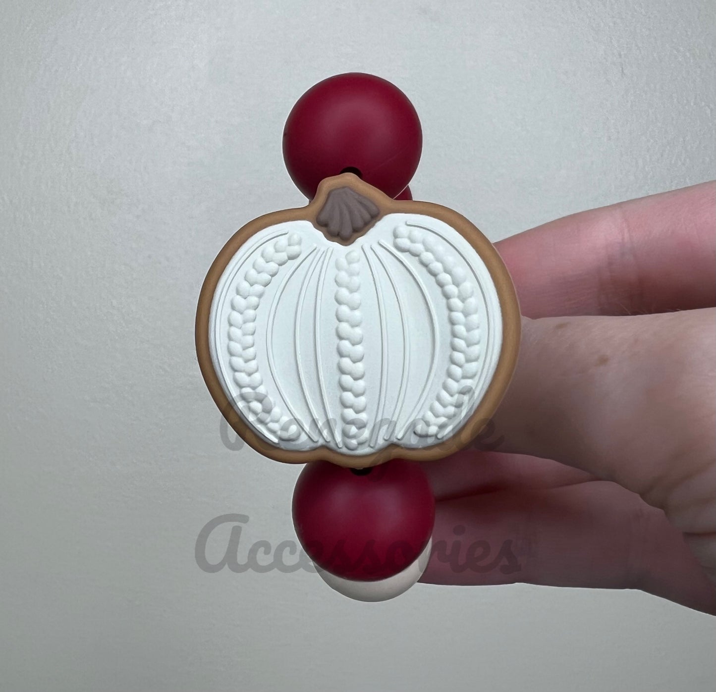 Silicone Charm - Sweater Pumpkin - Cream - Blair
