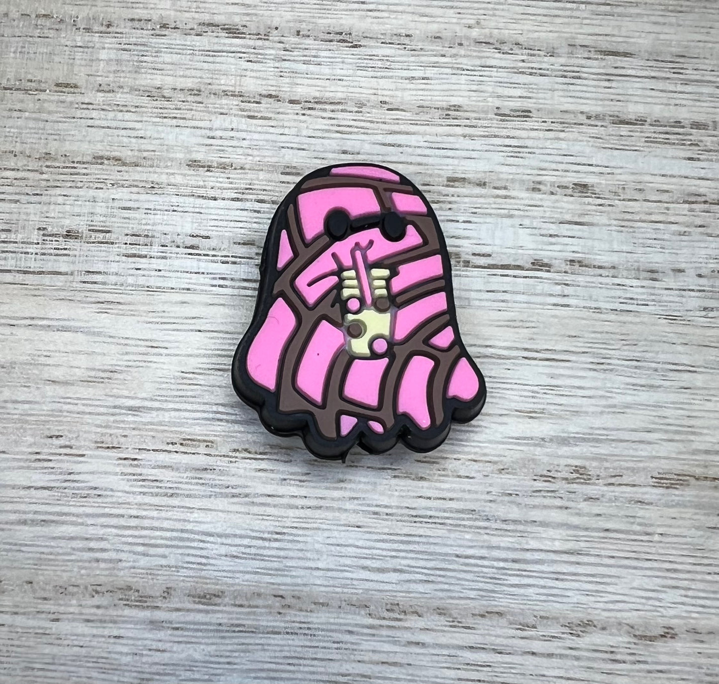 Focal Bead - Concha Ghost