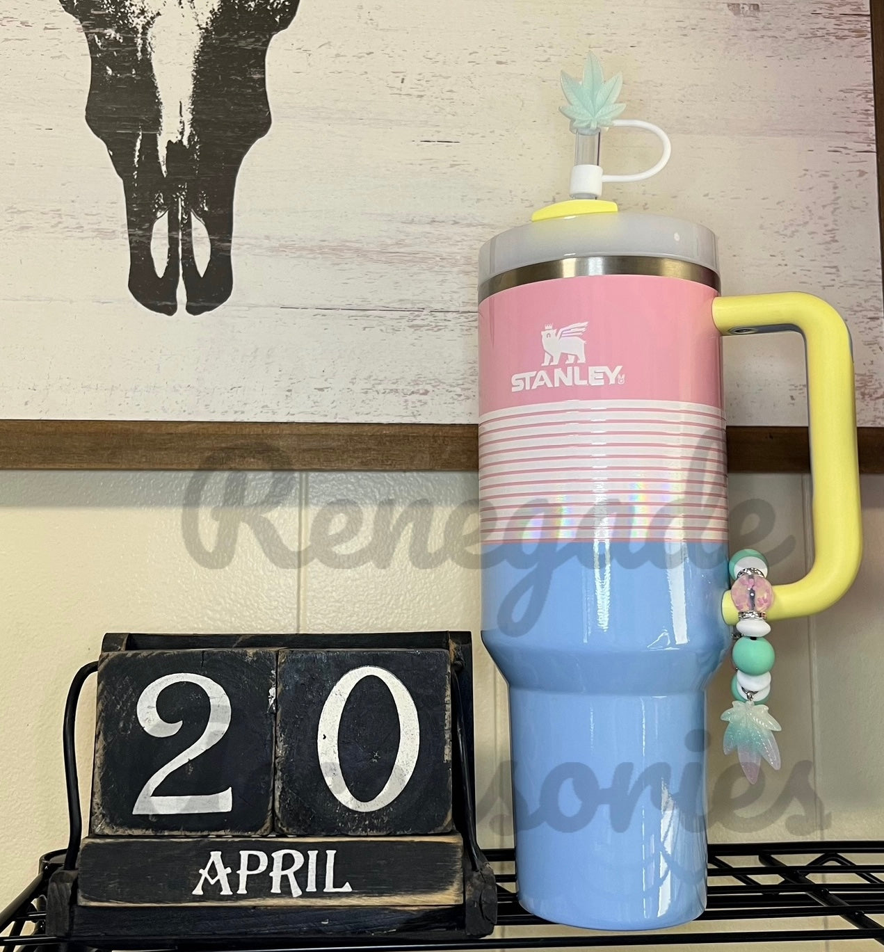 Silicone Charm - 420 / Pastel Easter