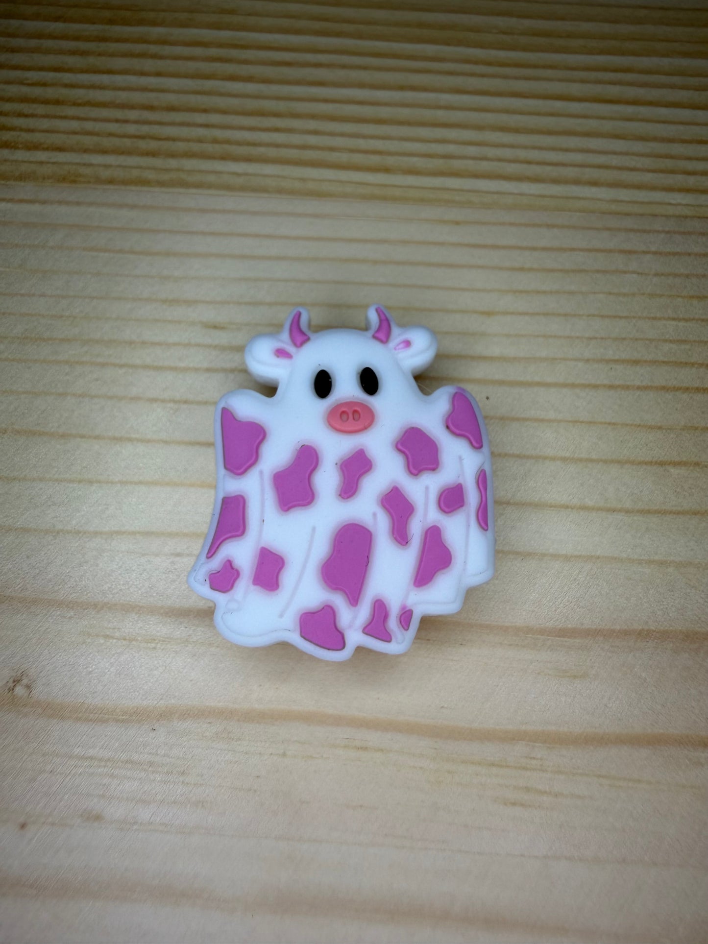 Focal Bead - Cow Ghost