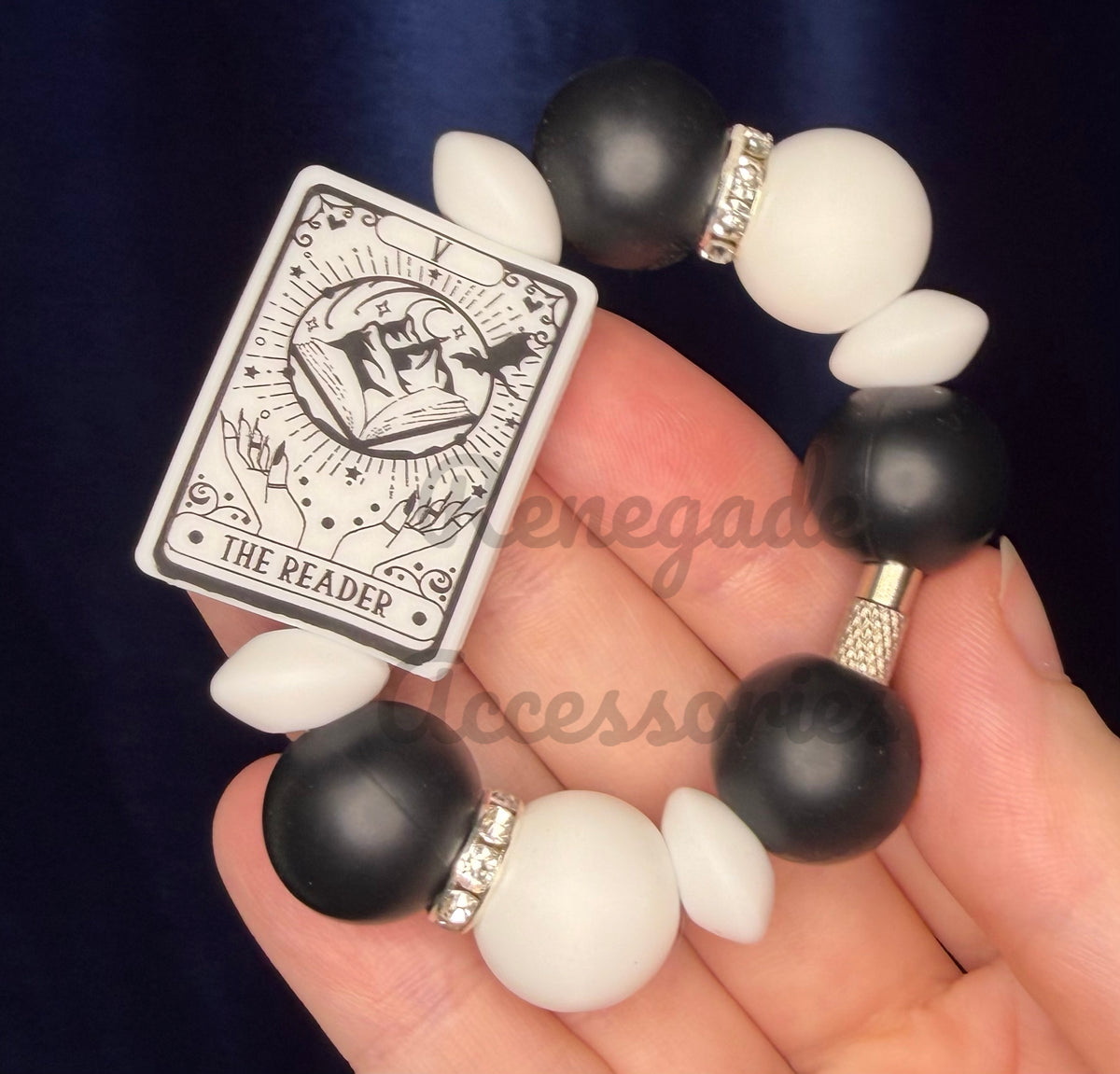 Silicone Charm - The Reader/Books