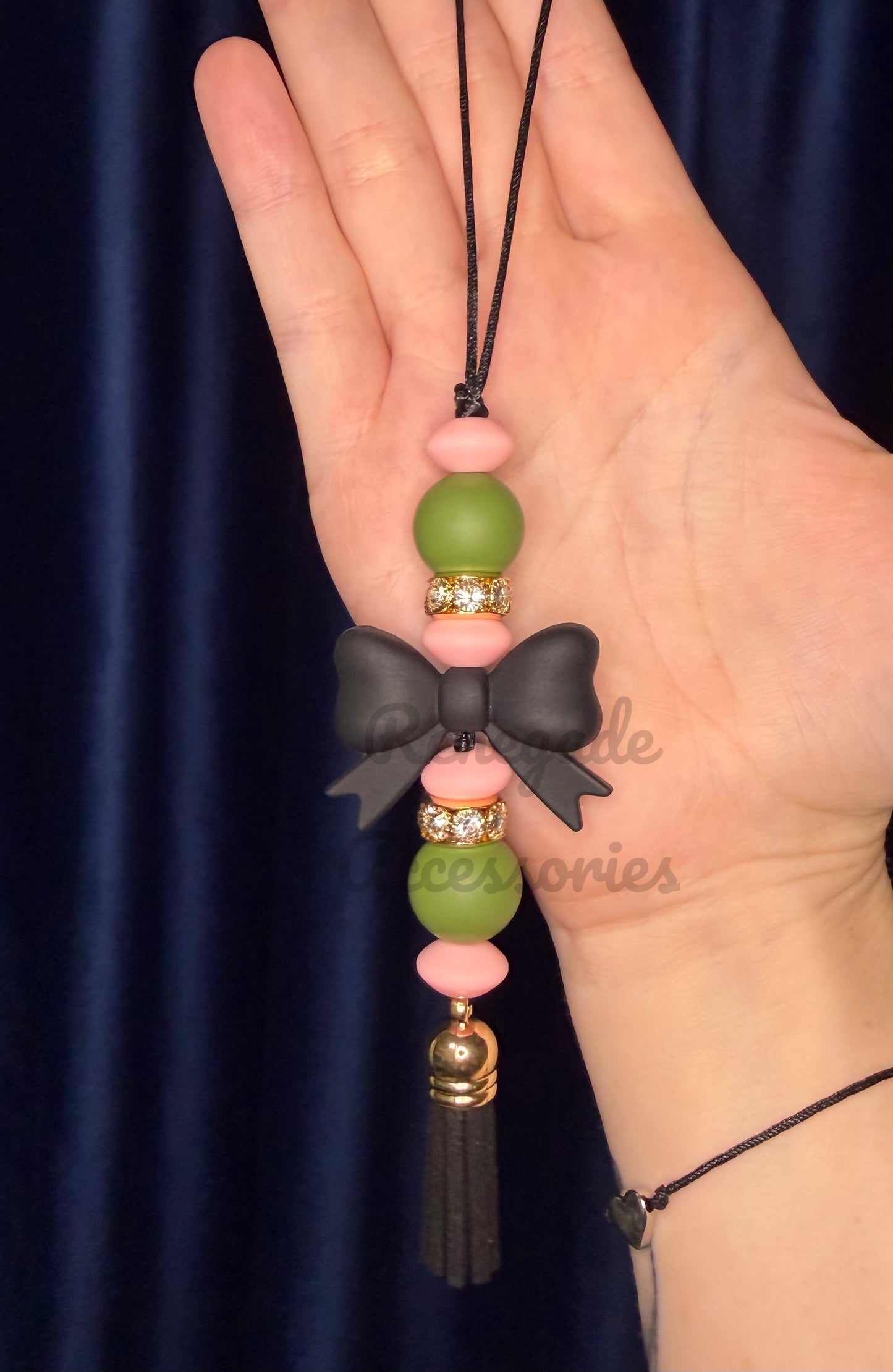 Silicone Charm - Enchanted Charms - Large Black Bow/Midnight Floral 🖤32 Oz Sport🖤