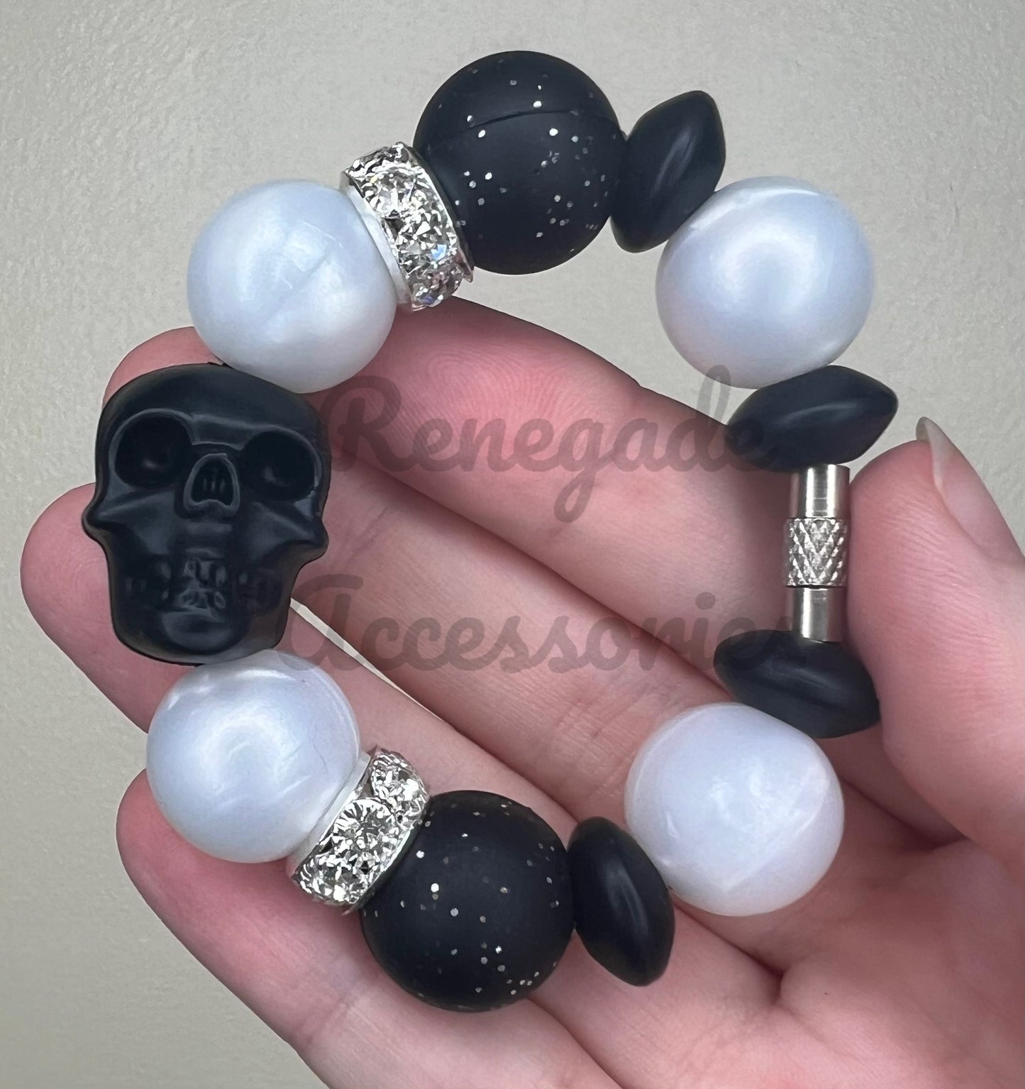 Silicone Charm - Black Skull - Deadly Damask/Spellbound/Dead Serious
