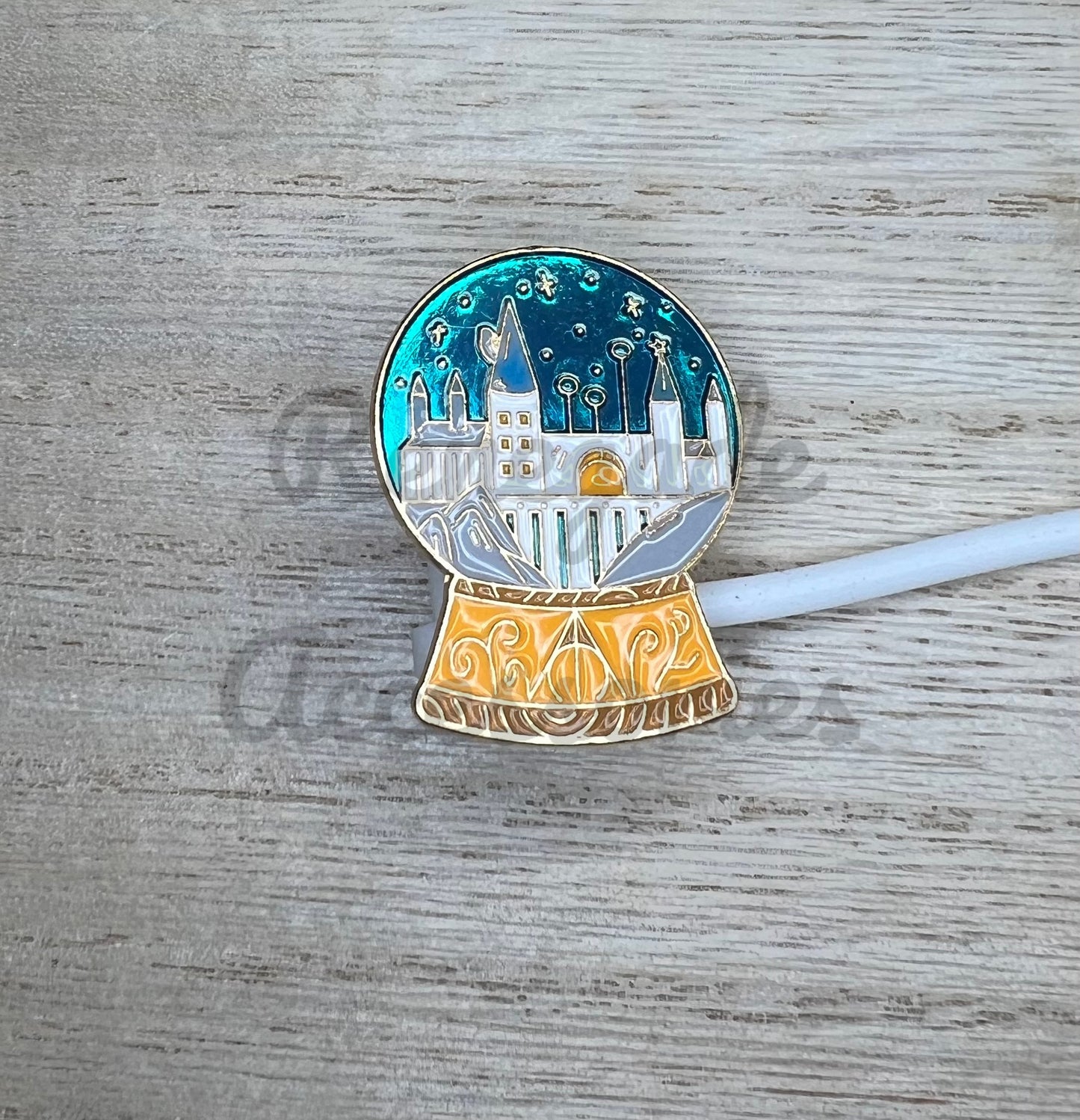 Straw Topper - Metal - HP Castle Globe
