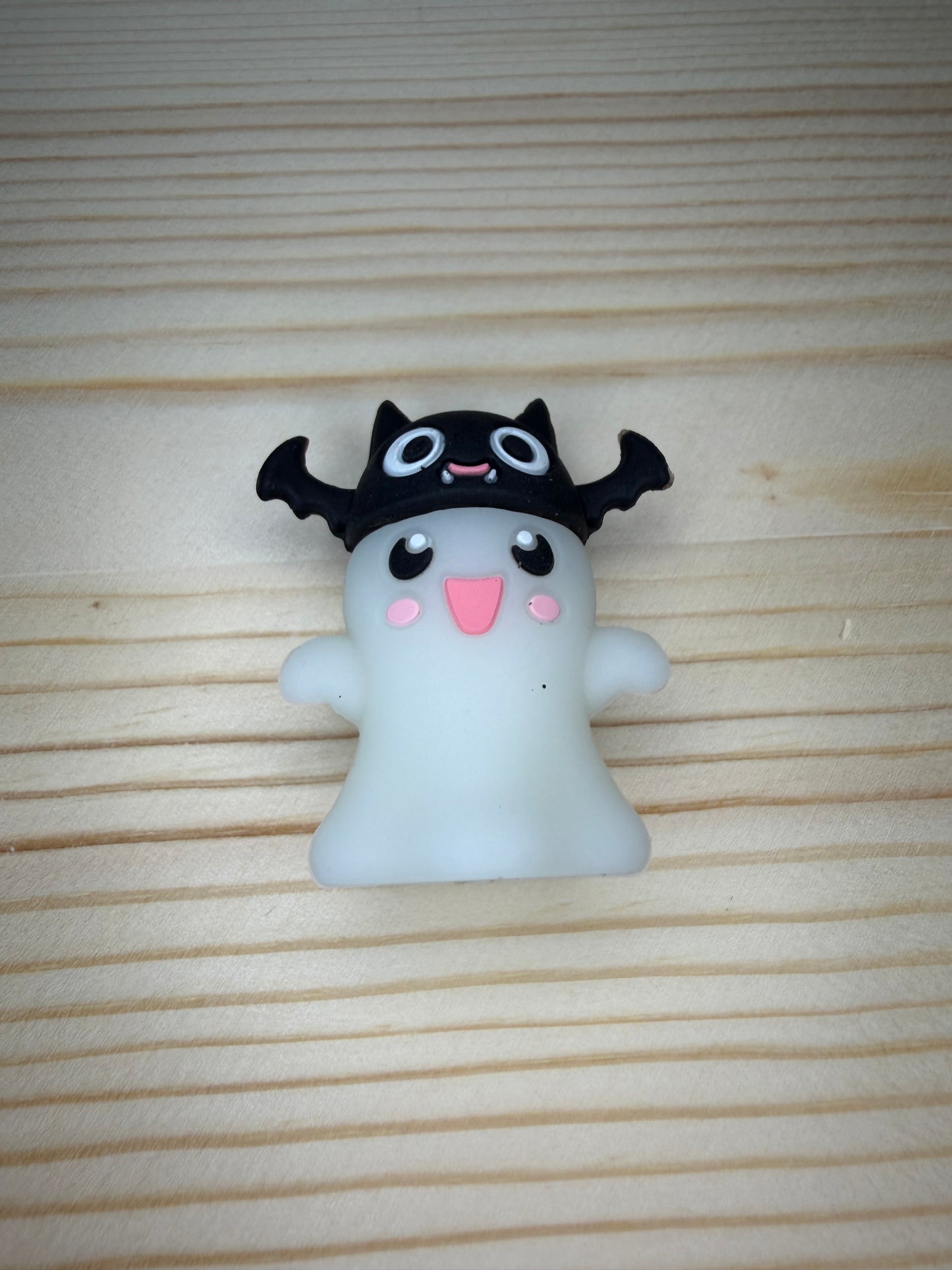 Focal Bead - Ghost Bat