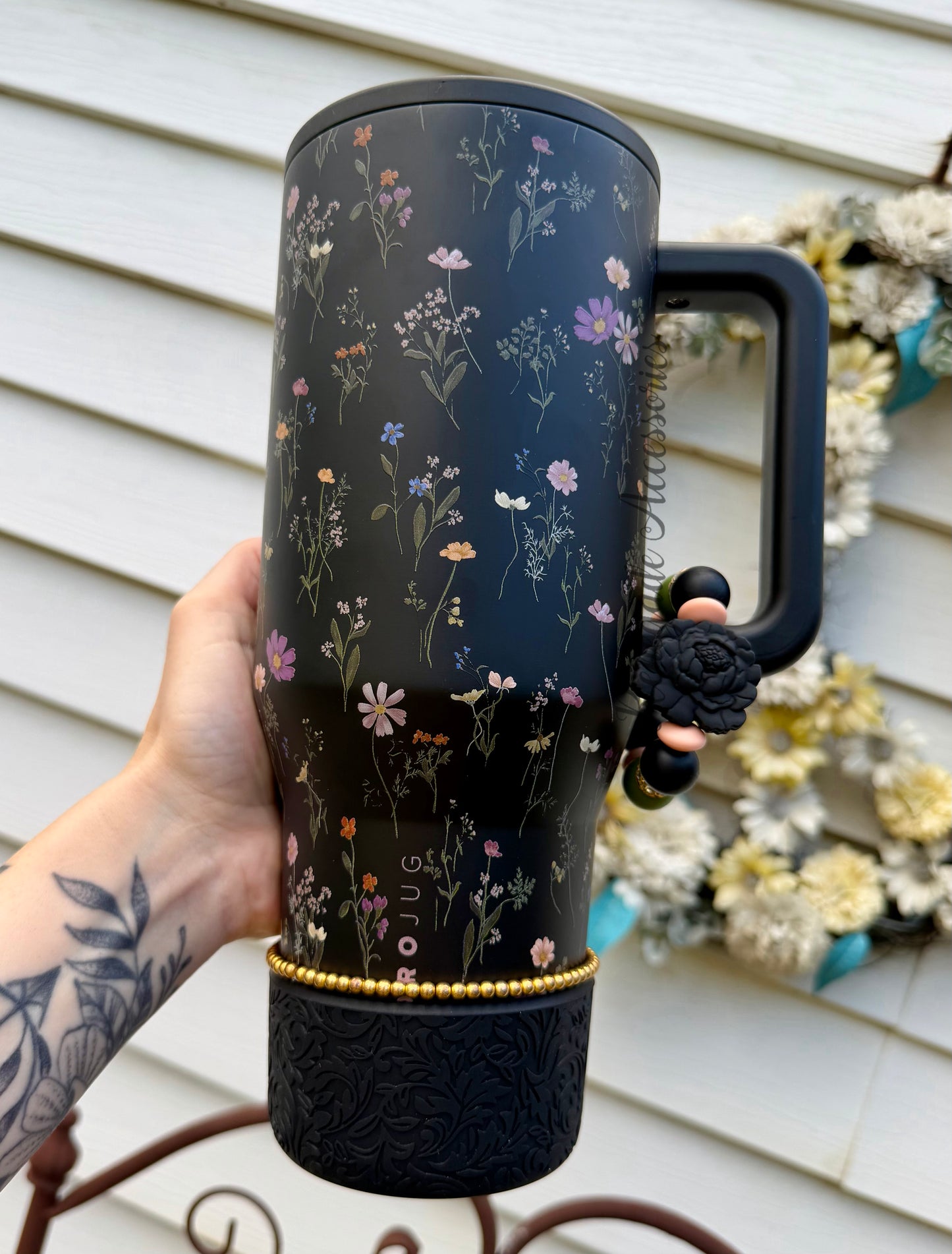 Bracelet Stack - Gold/Midnight Floral 🖤40 OZ HYDROJUG🖤