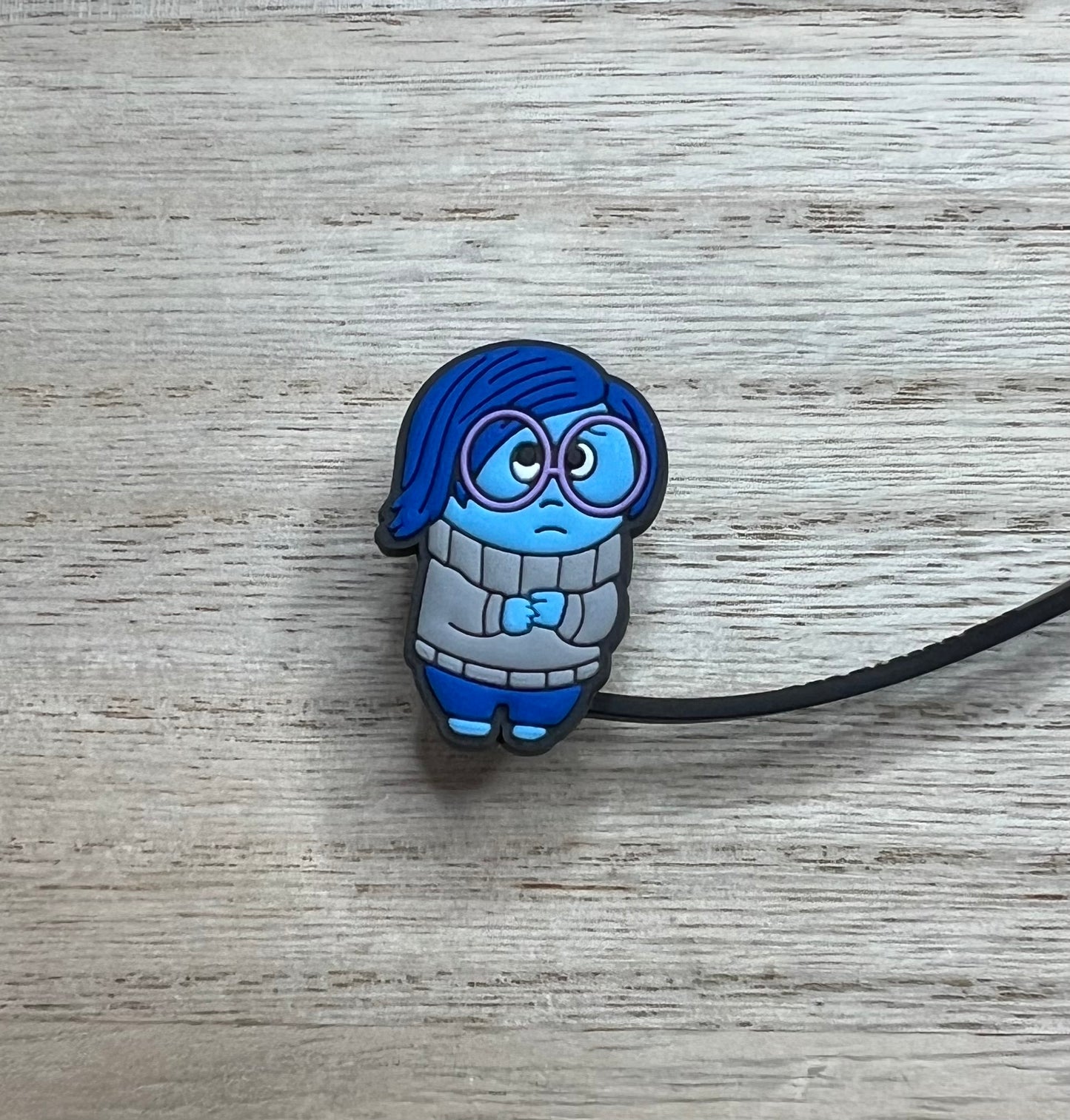 Straw Topper - Inside Character Sadness