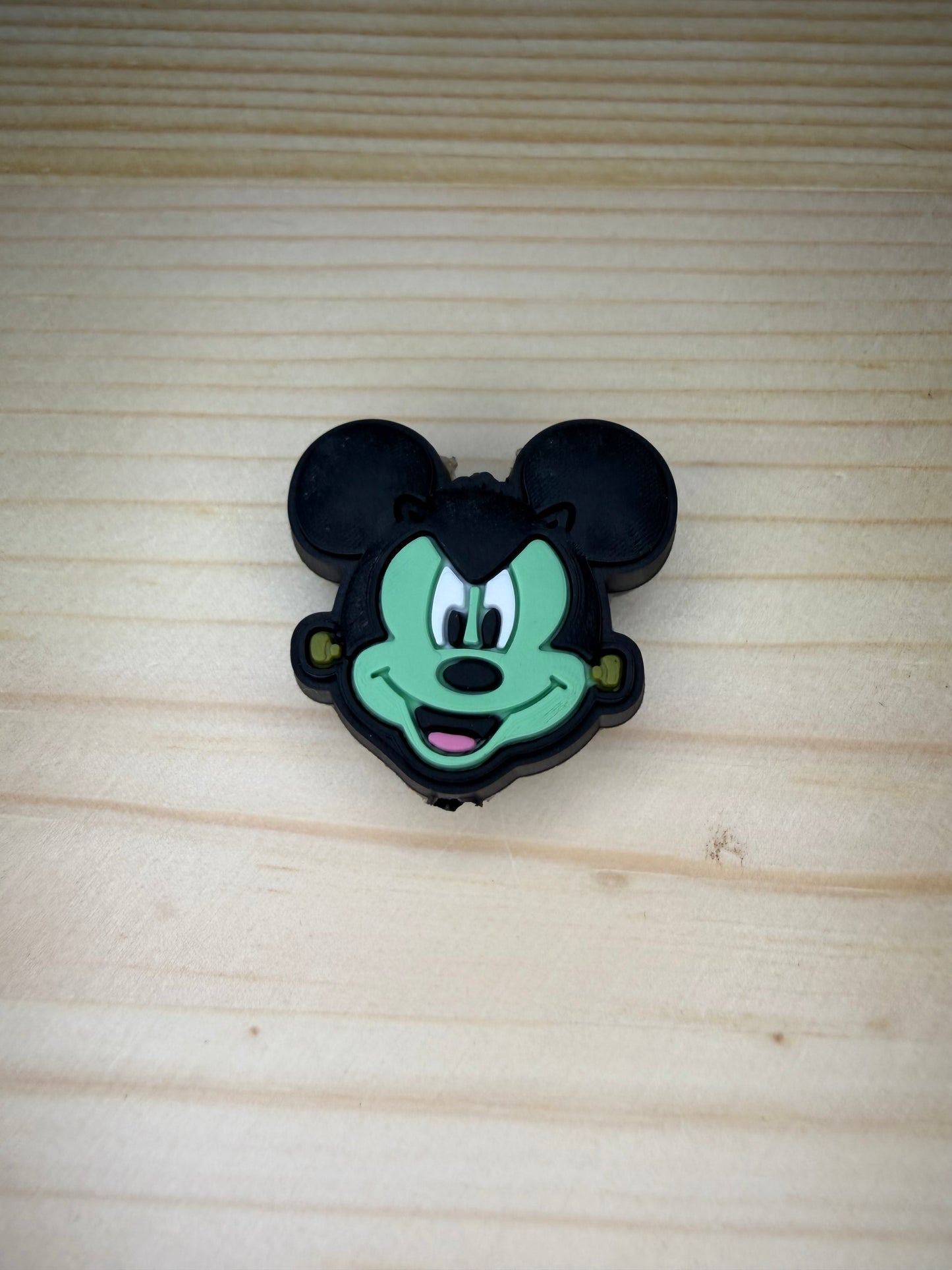 Focal Bead - Mouse Ears Frankenstein