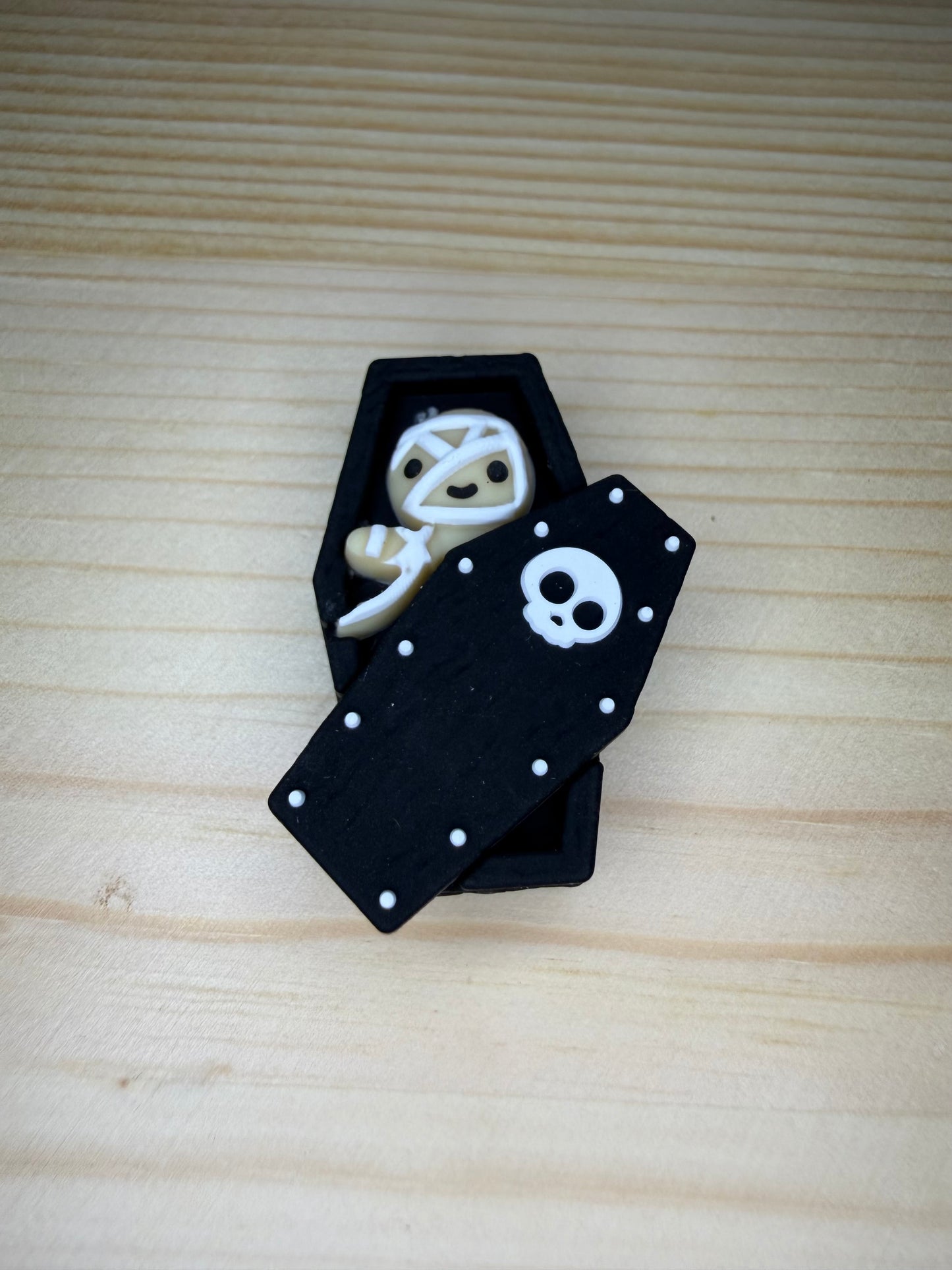 Focal Bead - Mummy Coffin
