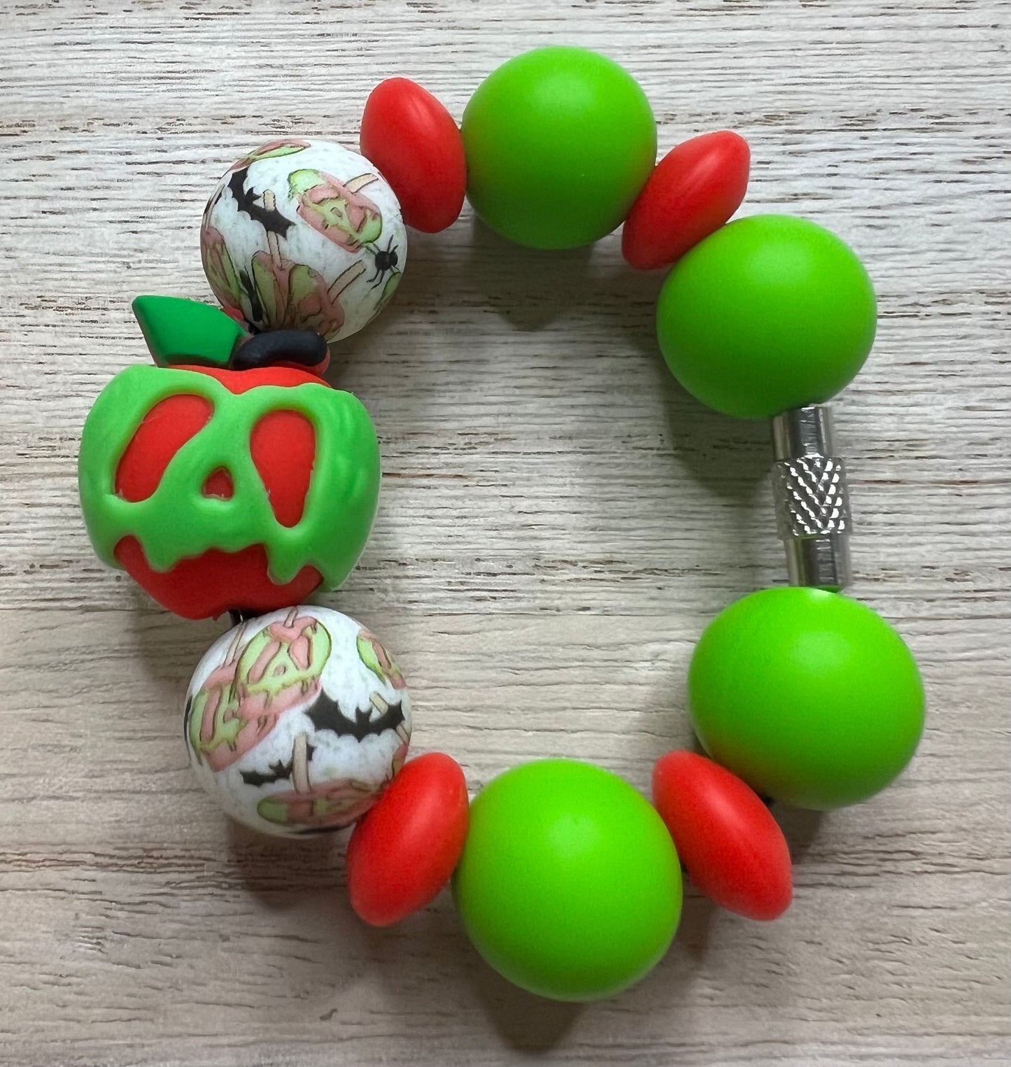 Silicone Charm - Poison Apple - Character - Food