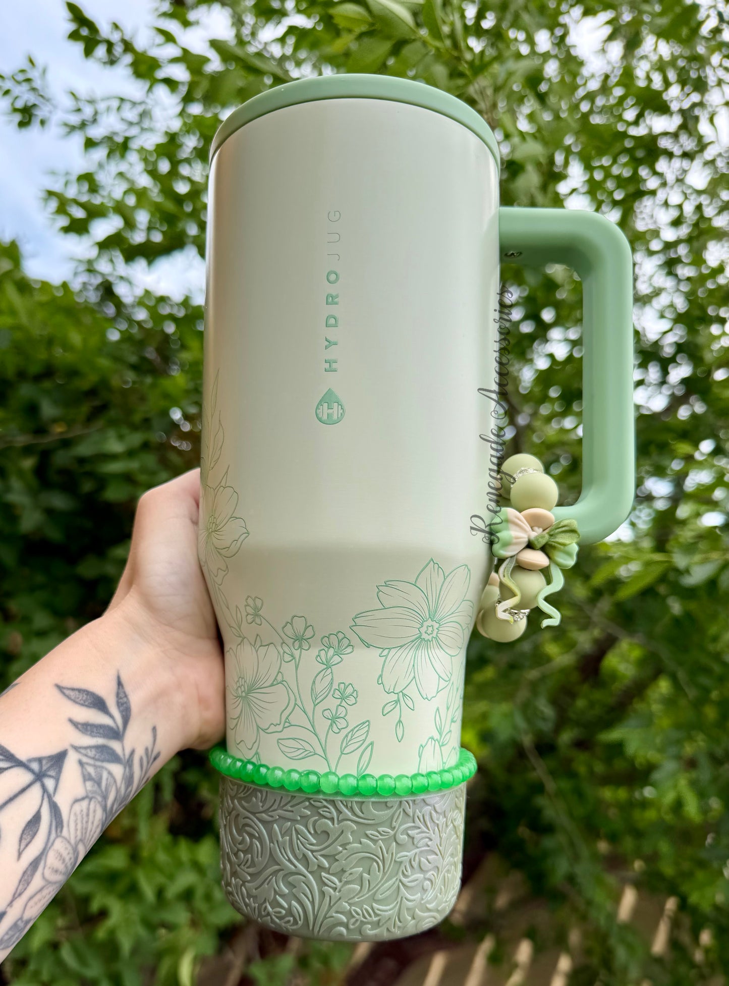 Bracelet Stack - Green 🖤32 Oz HYDROJUG🖤