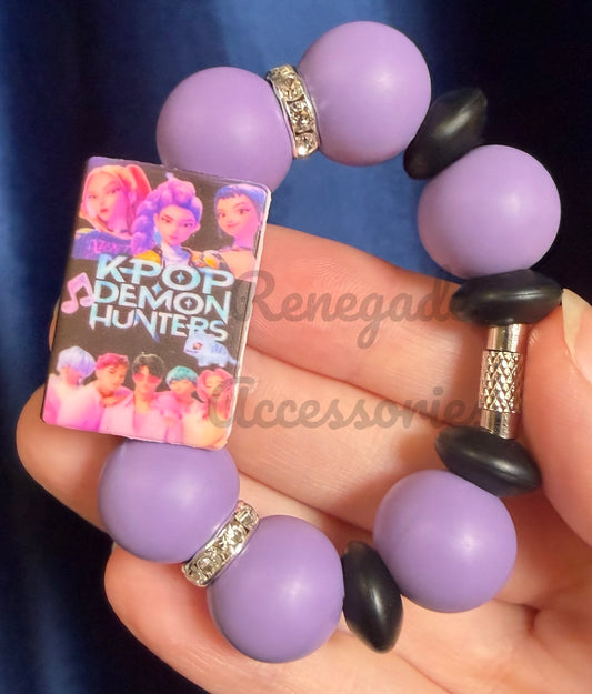 Silicone Charm - Hunters Characters Book
