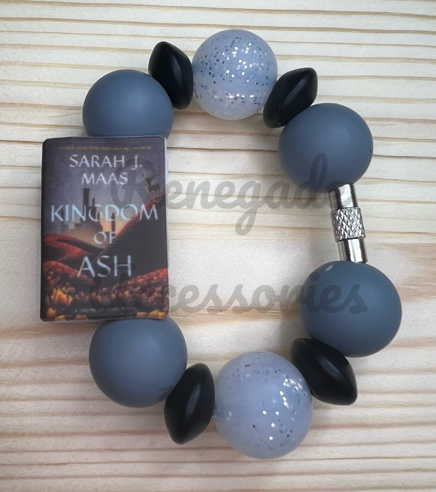Silicone Charm - Kingdom Of Ash - Books