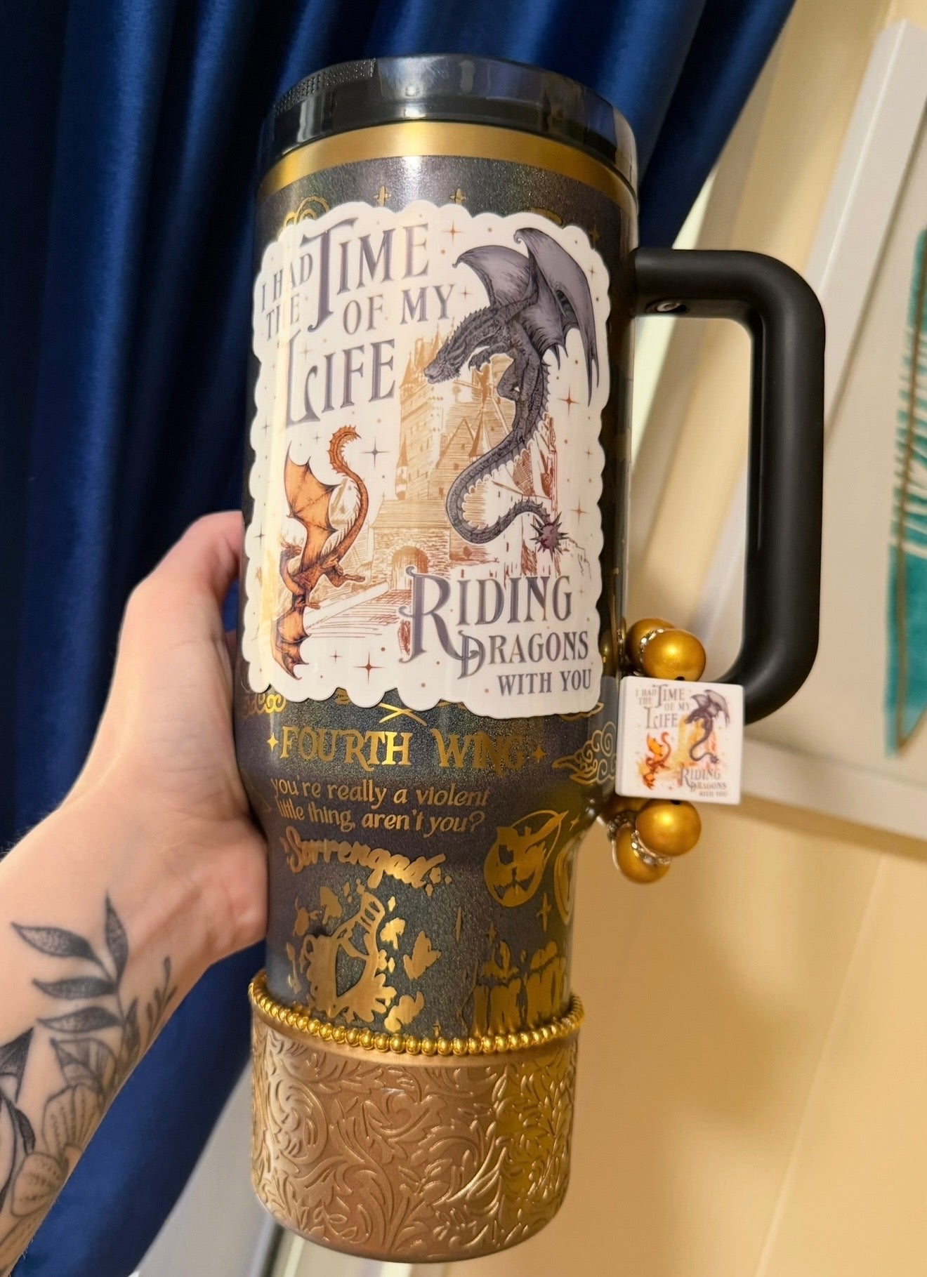 MAGNET - Riding Dragons With You - Fourth Wing Books