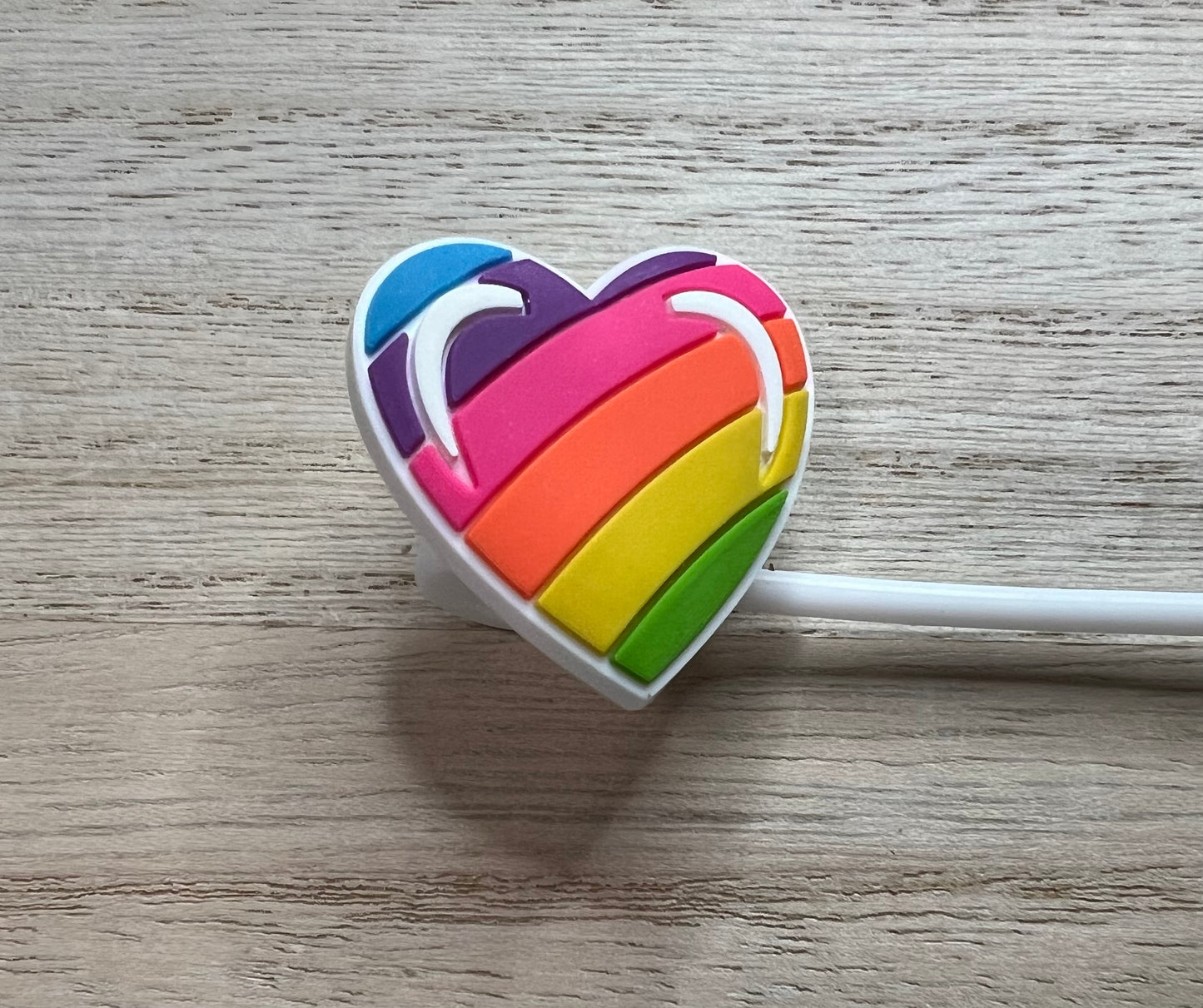 Straw Topper - LF Rainbow Heart