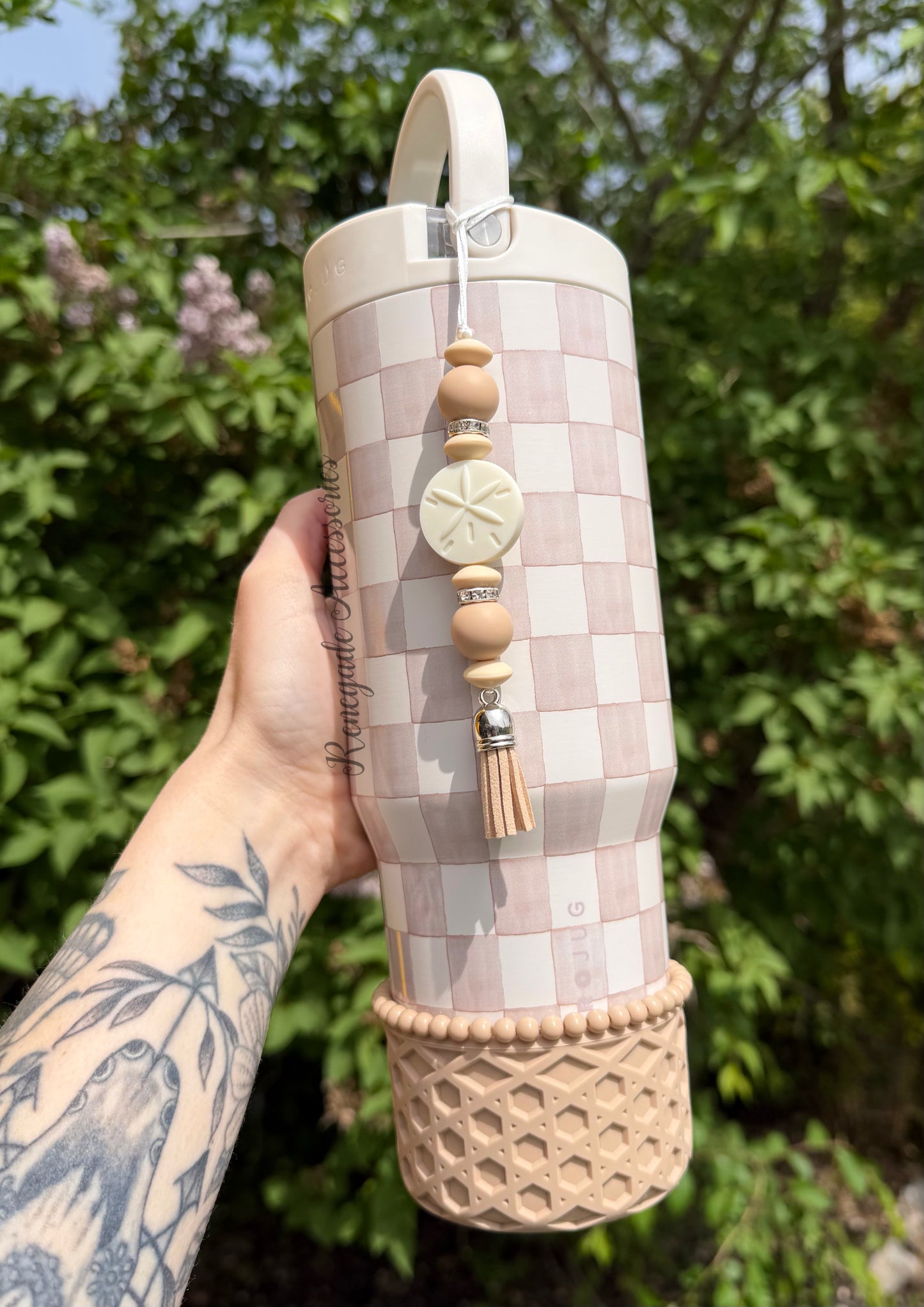 Silicone Charm - Enchanted Charms - Sand Dollar - Sandstone 🖤32 Oz Sport🖤(Shorter Version*Pictured!)
